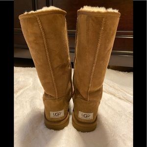 Uggs Classic Tall Chestnut boots